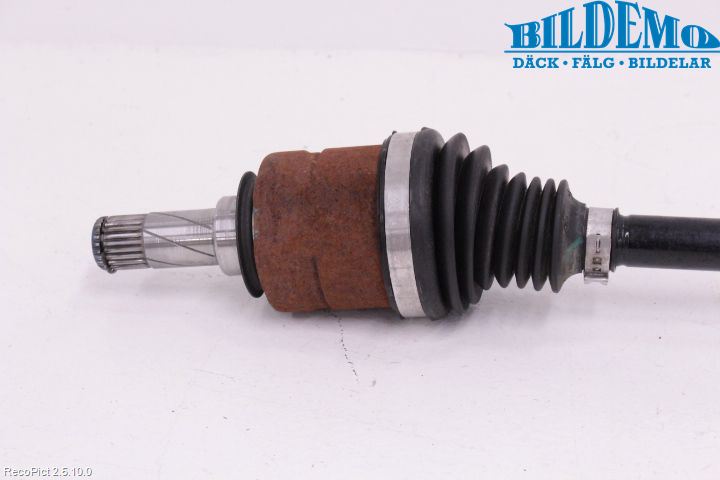 Opel CORSA D 07-14 Drivaxel Fram Höger