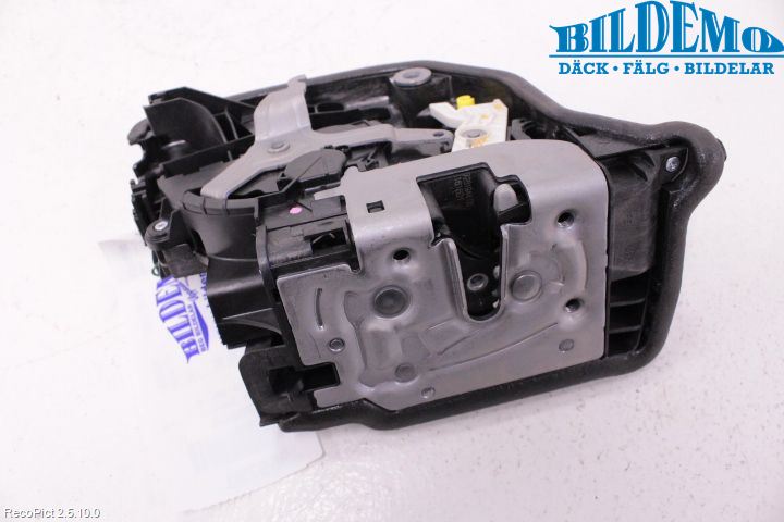 BMW 2 F45 Active Tourer 14-21 Låskista-Dörrlås