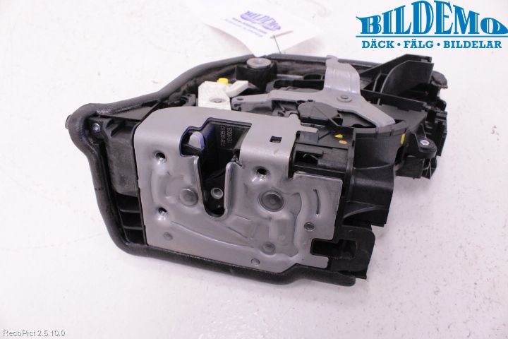 BMW 2 F45 Active Tourer 14-21 Låskista-Dörrlås