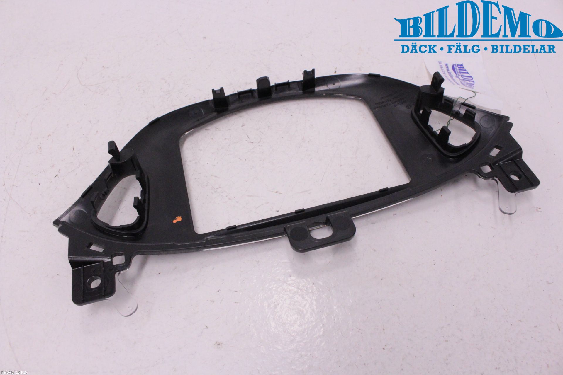 Opel ADAM 13-20 Instrument-Radio Sarg
