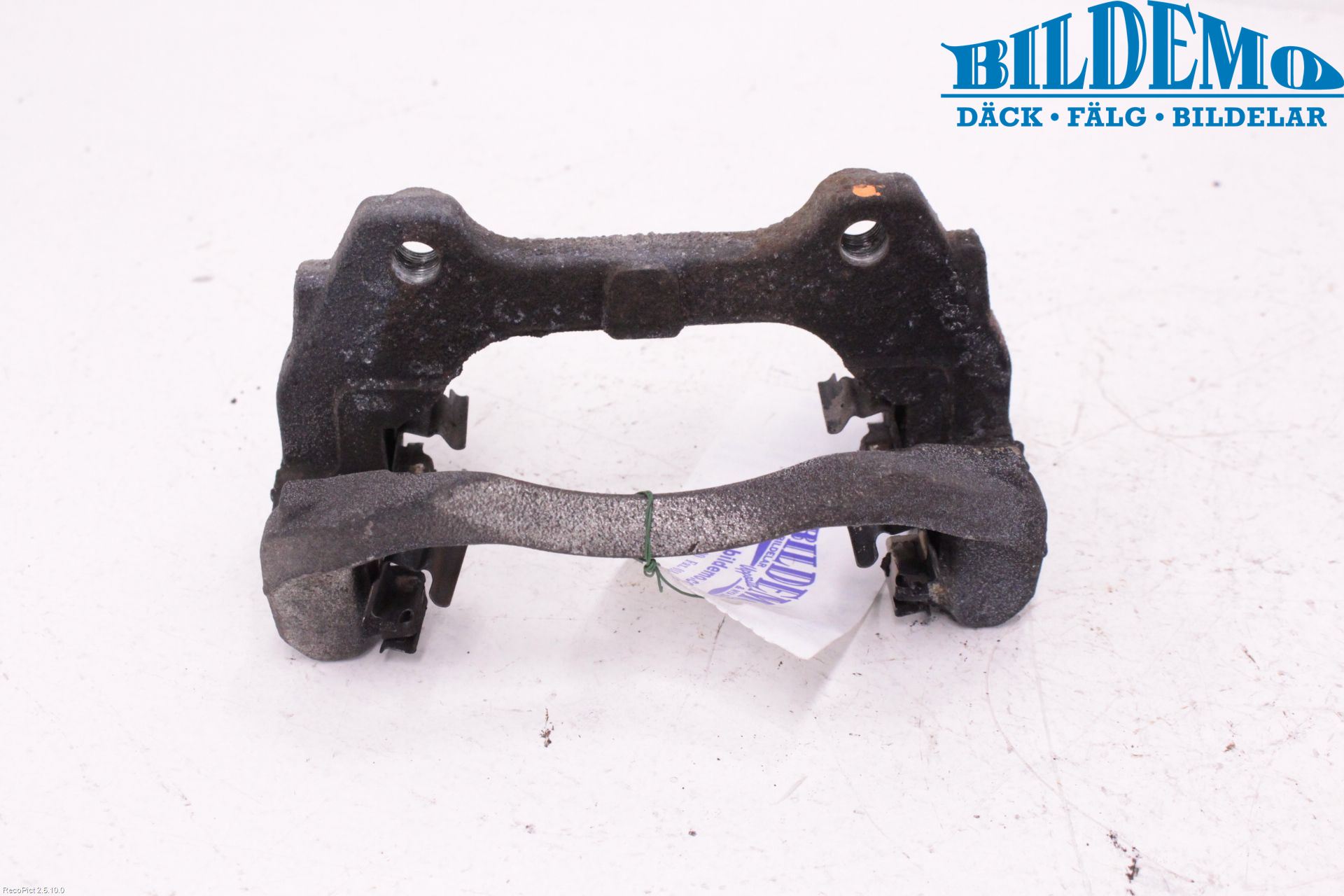 Opel ADAM 13-20 Bromsokshållare