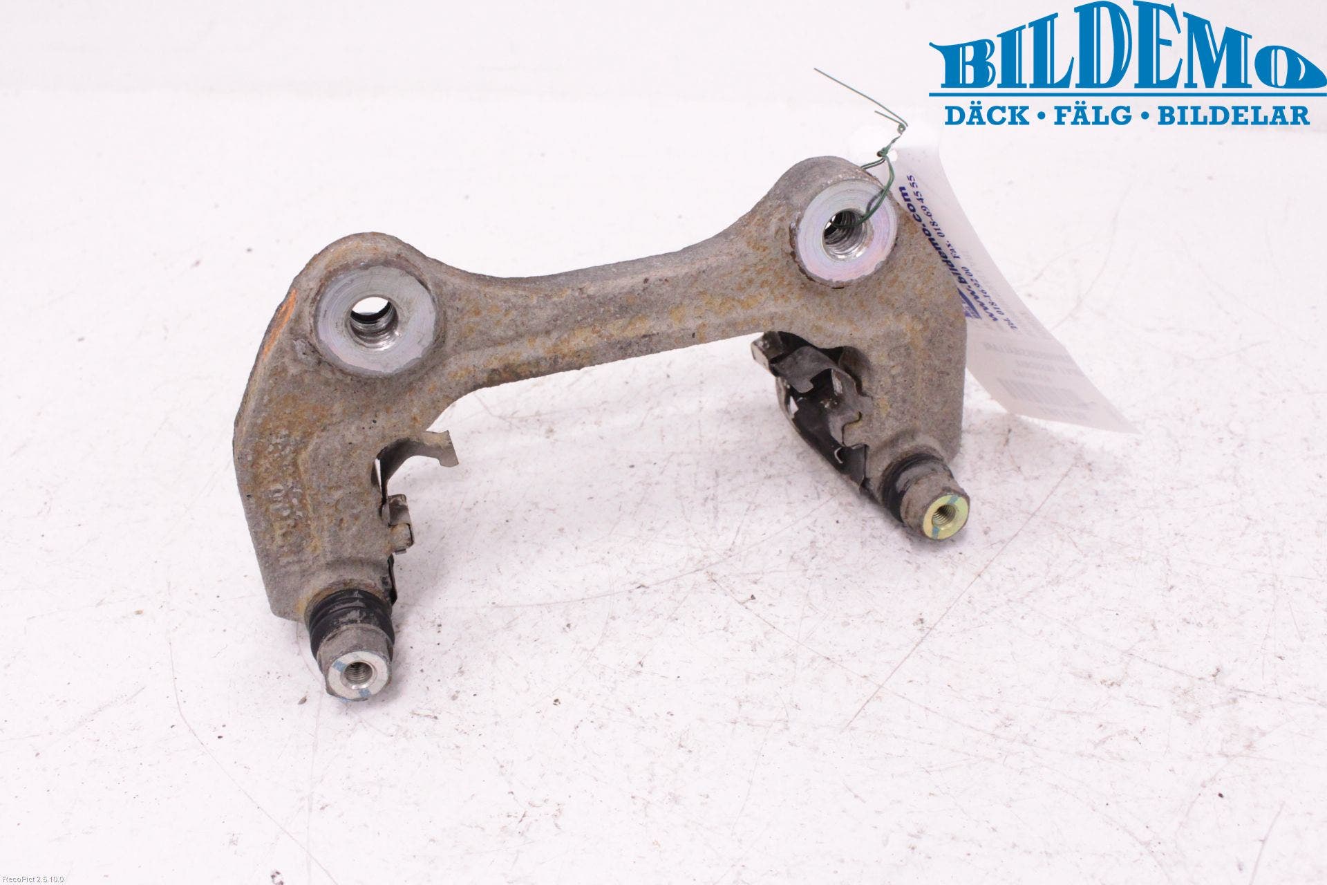 Opel INSIGNIA 09-16 Bromsokshållare