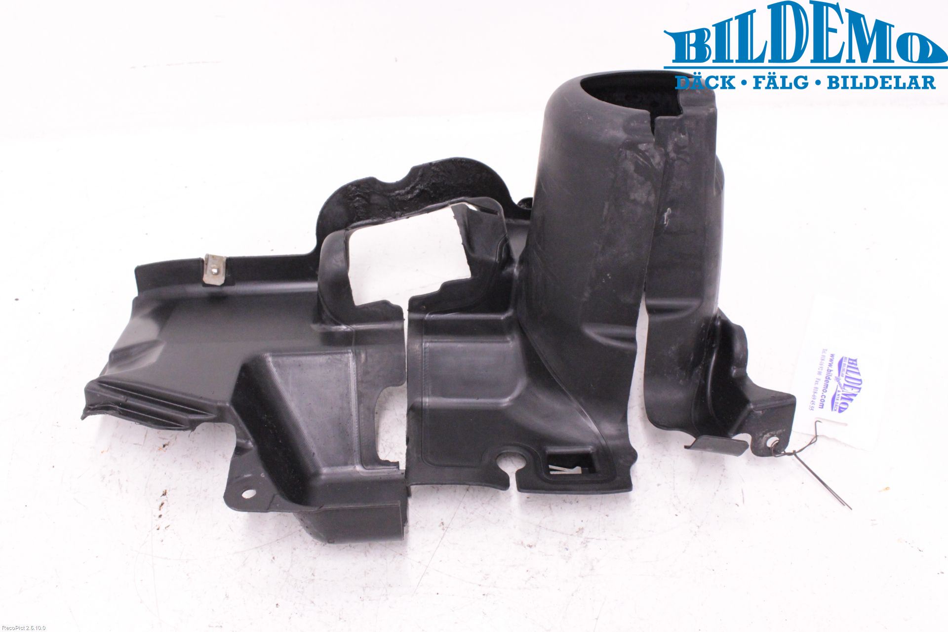 BMW 5 E60/61 Sed/Tou 02-10 Skärm Inner