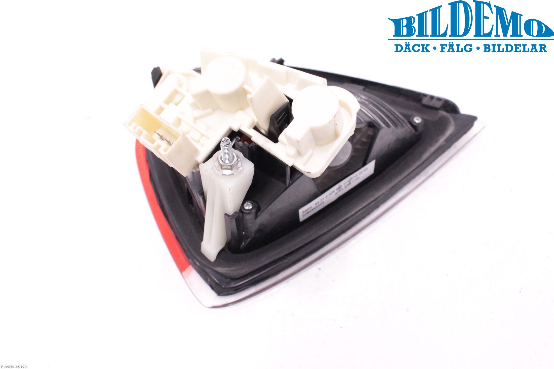 BMW 3 E90/91 SED/TOU 05-12 Bakljus Lucka Hö