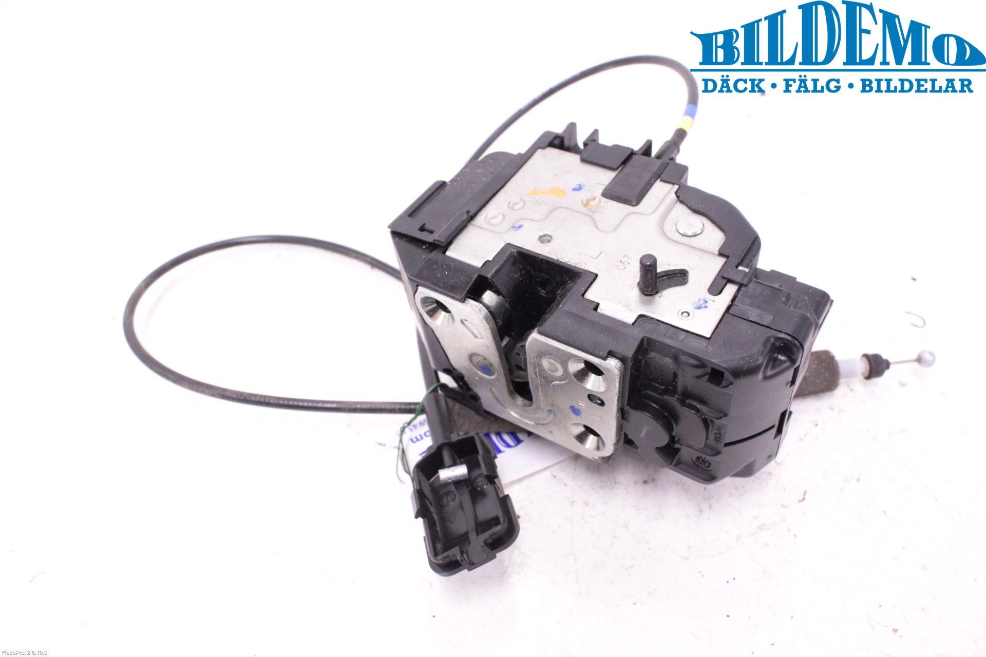 Nissan NOTE E11 06-14 Låskista-Dörrlås