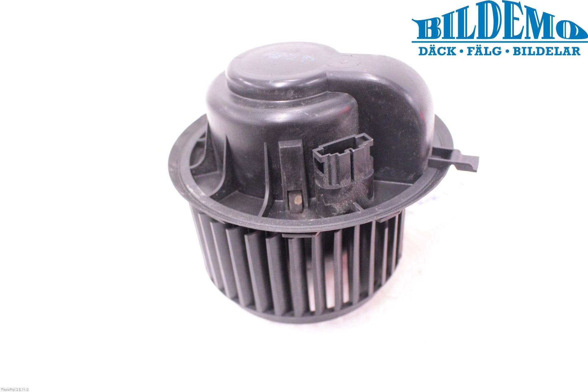 Volkswagen VW TRANSP/CARAVELLE (T5) 04-15 Värmefläkt