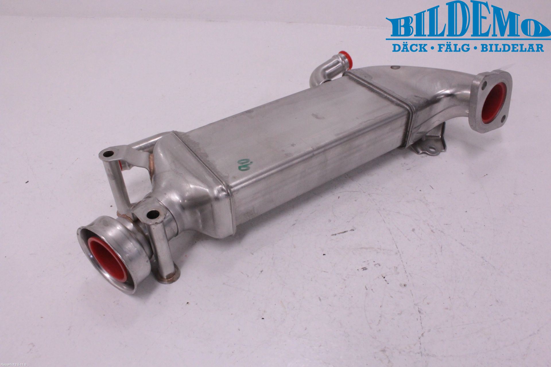 Mercedes-Benz MB CLA-KLASS (C117/X117) 13-19 Avgaskylare