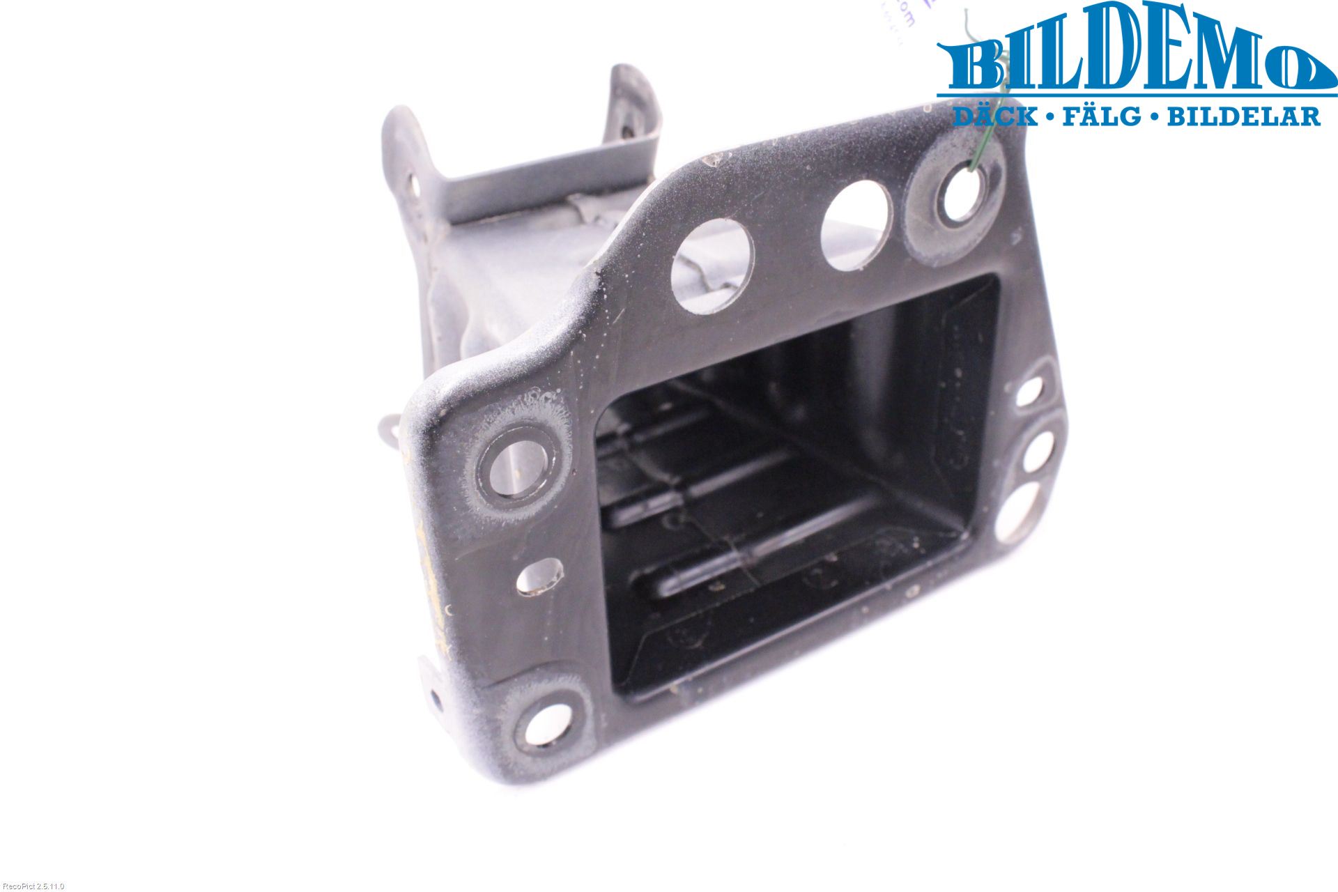 Opel VECTRA C 06-08 Stötfångarbärjärn Fram