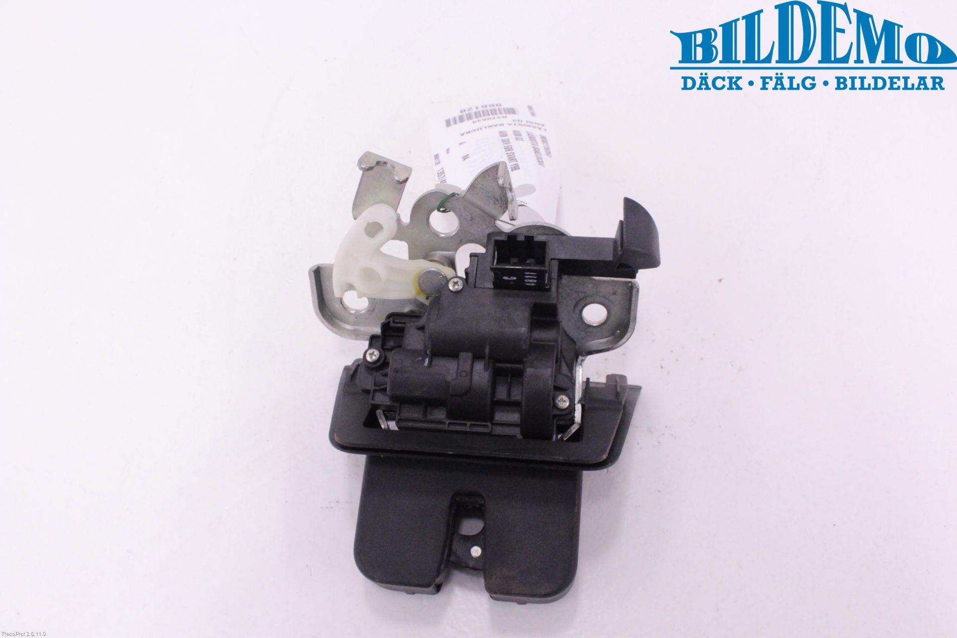 Audi Q3 8U 12-18 Låskista Baklucka