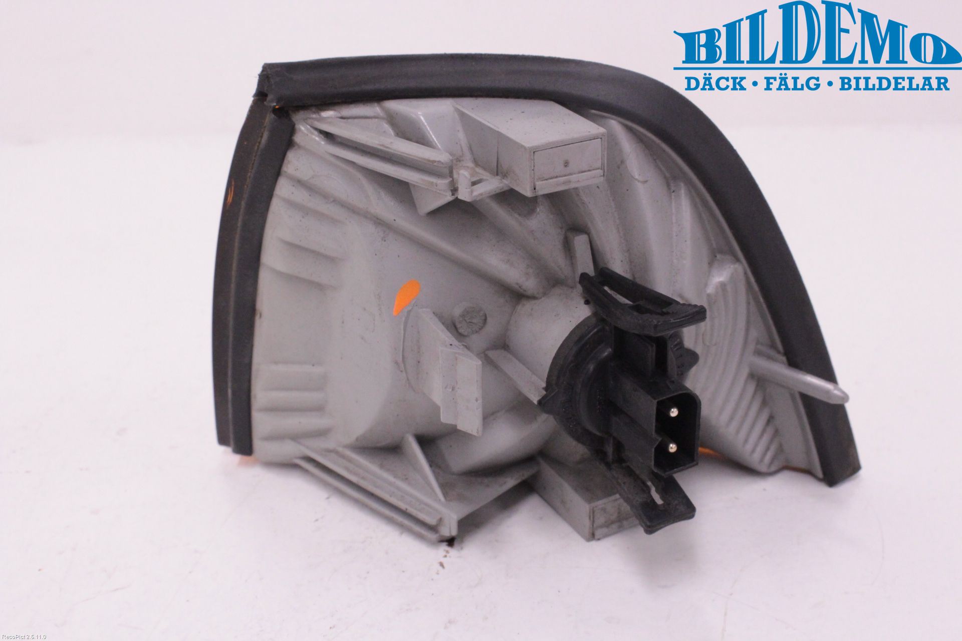 BMW 3 E36      91-00 Blinkers Fram Höger