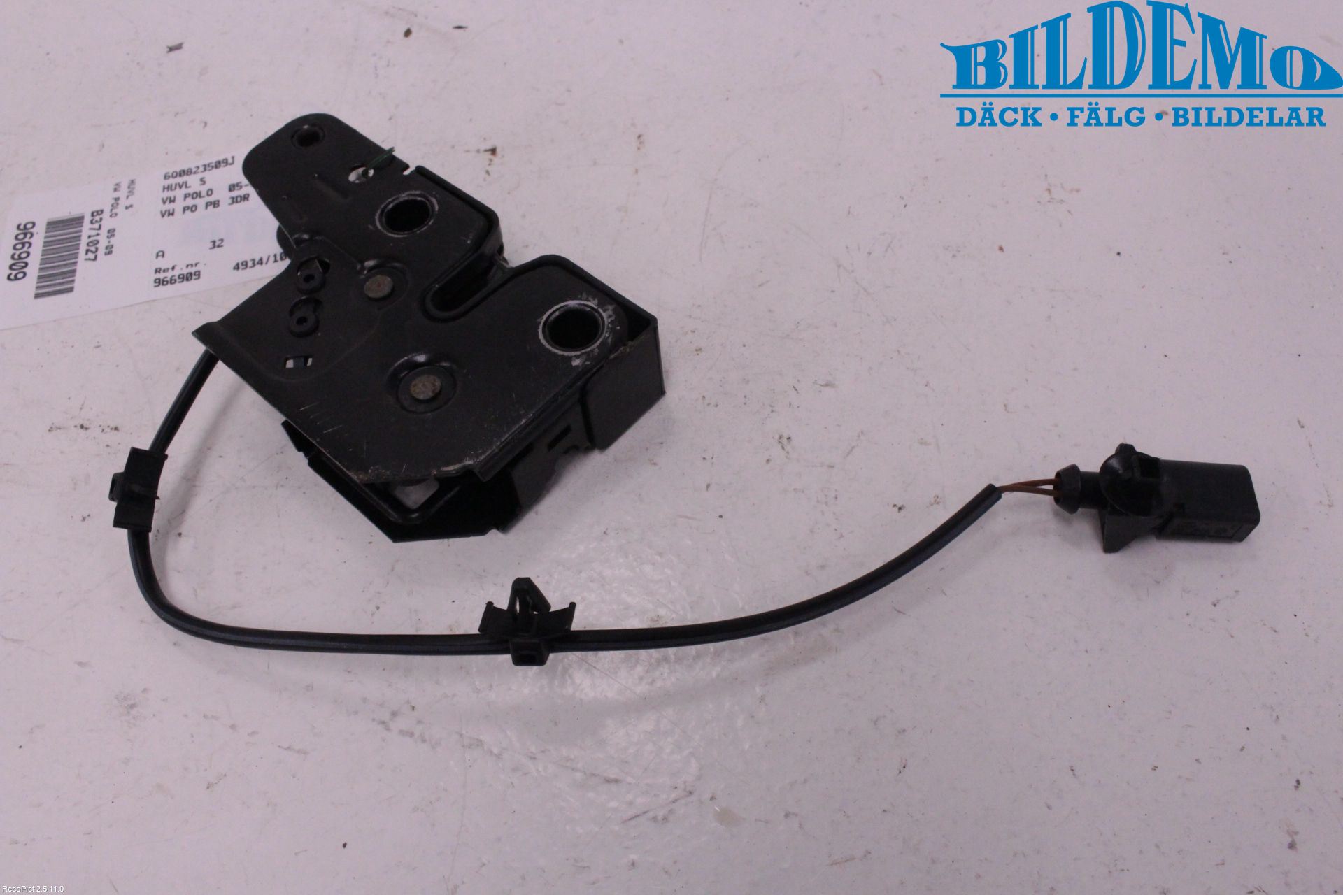 Volkswagen VW POLO 05-09 Huvlås