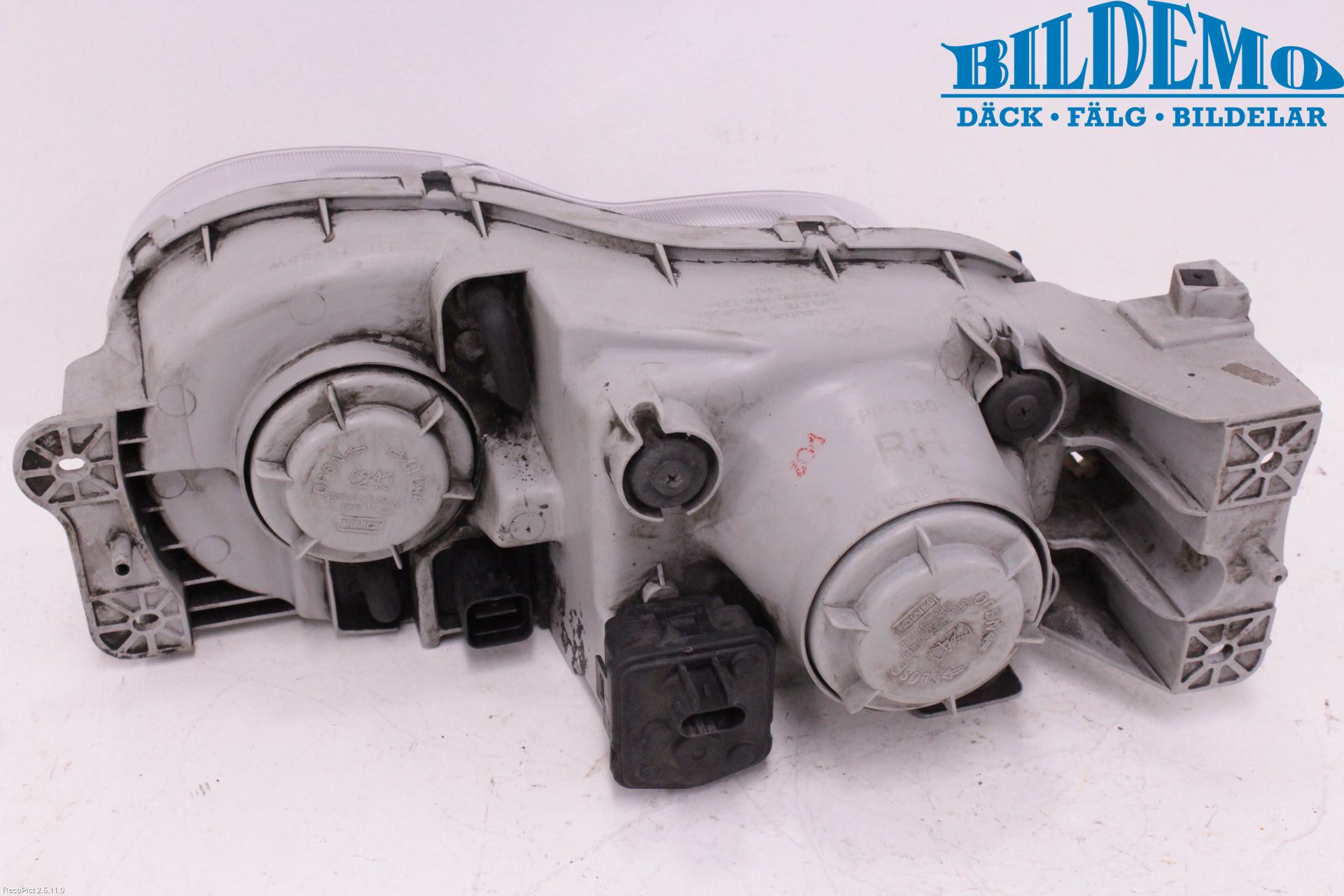 Hyundai COUPÉ Strålkastare Höger