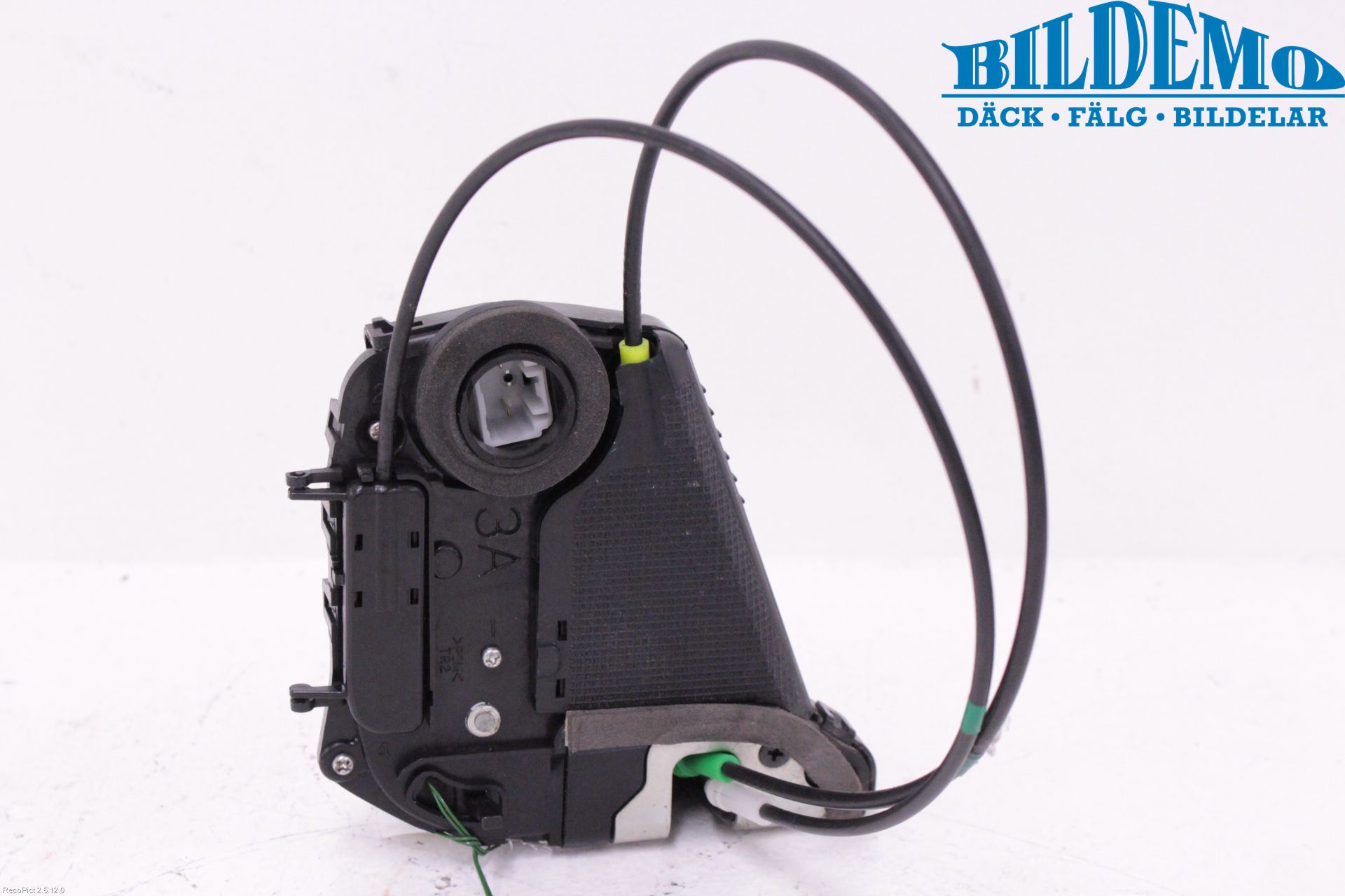 Toyota YARIS XP90 06-11 Låskista-Dörrlås