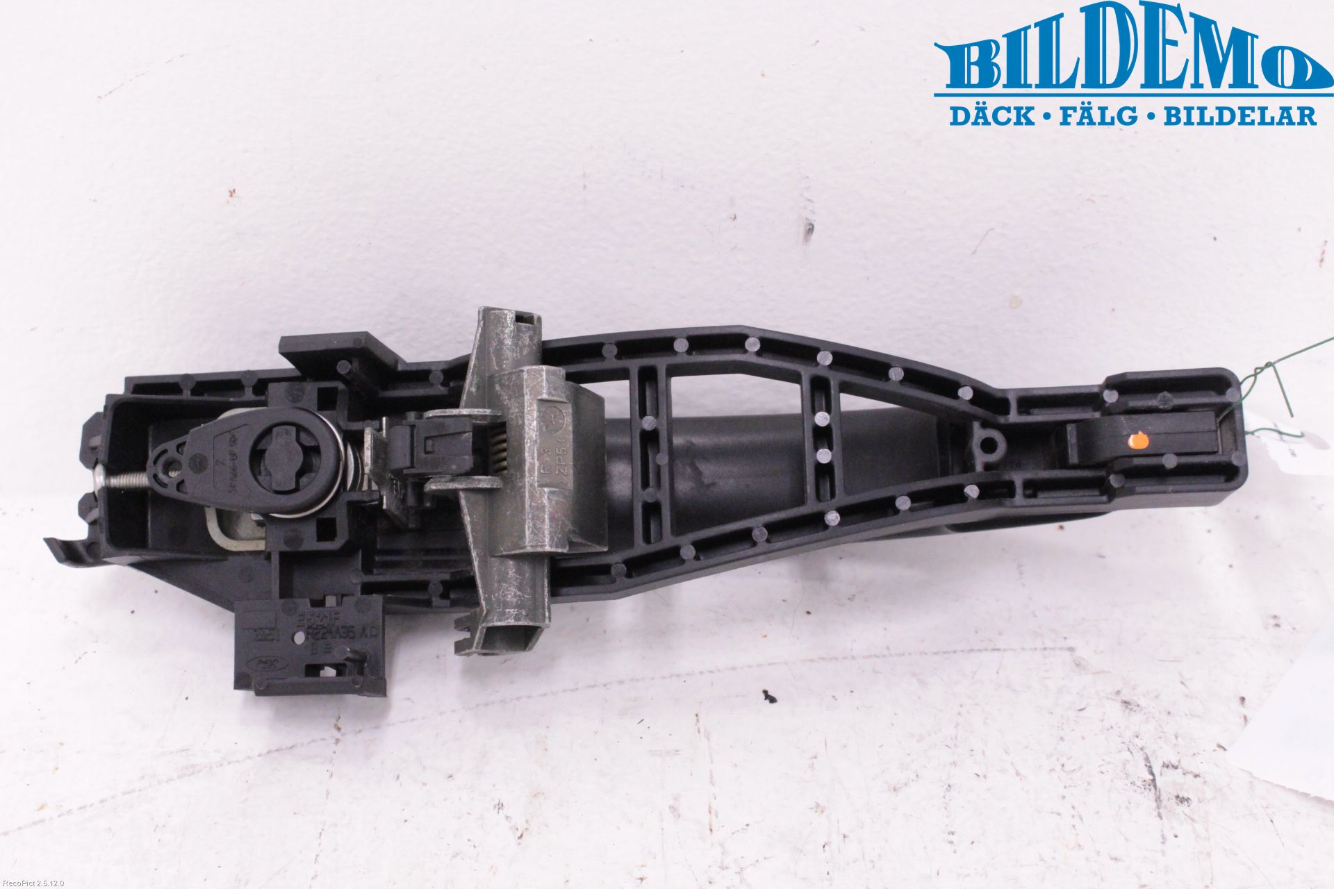 Ford FOCUS     04-07 Dörrhandtag Yttre Vä