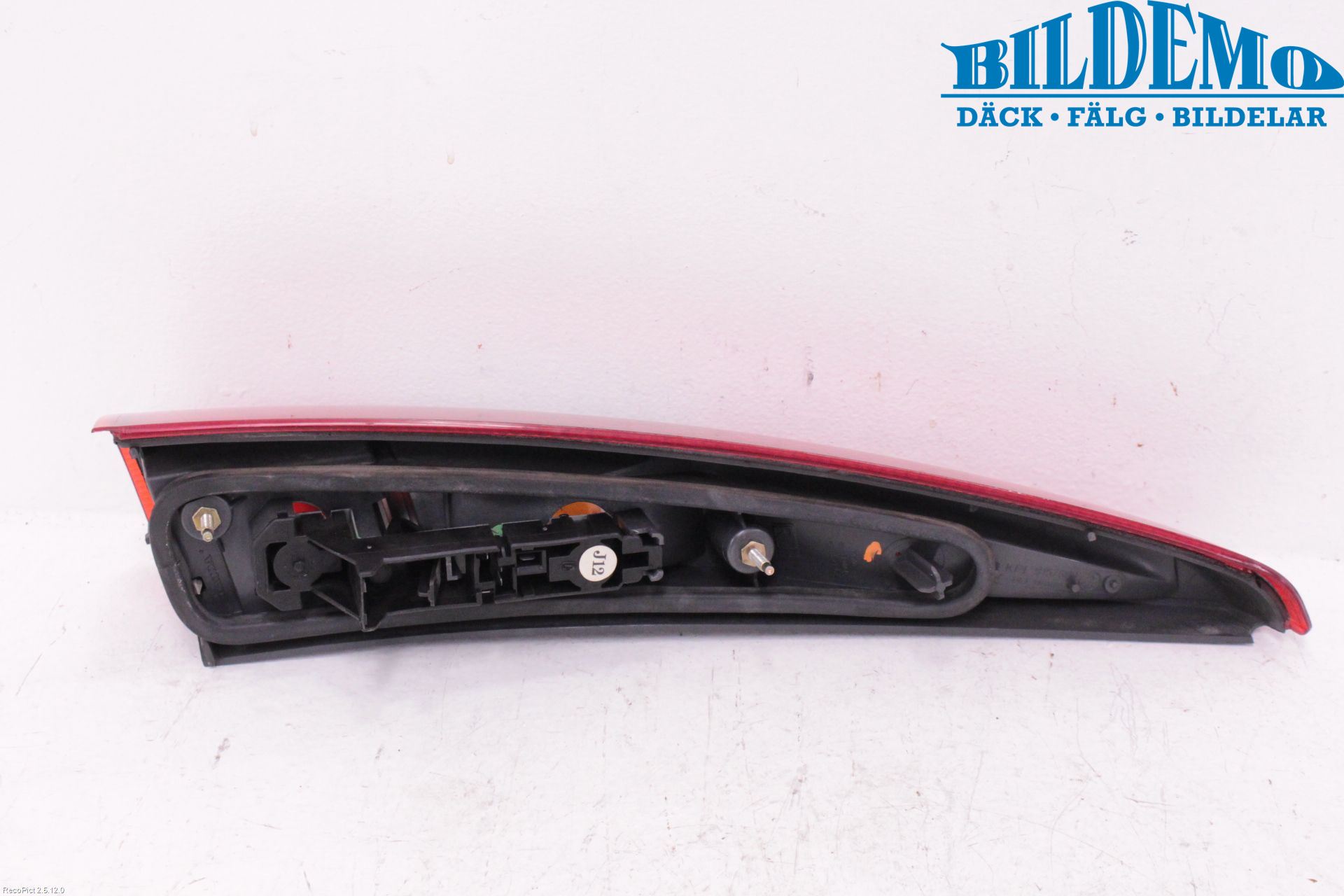 Volvo S70/V70/XC  97-00 Bakljus Vänster