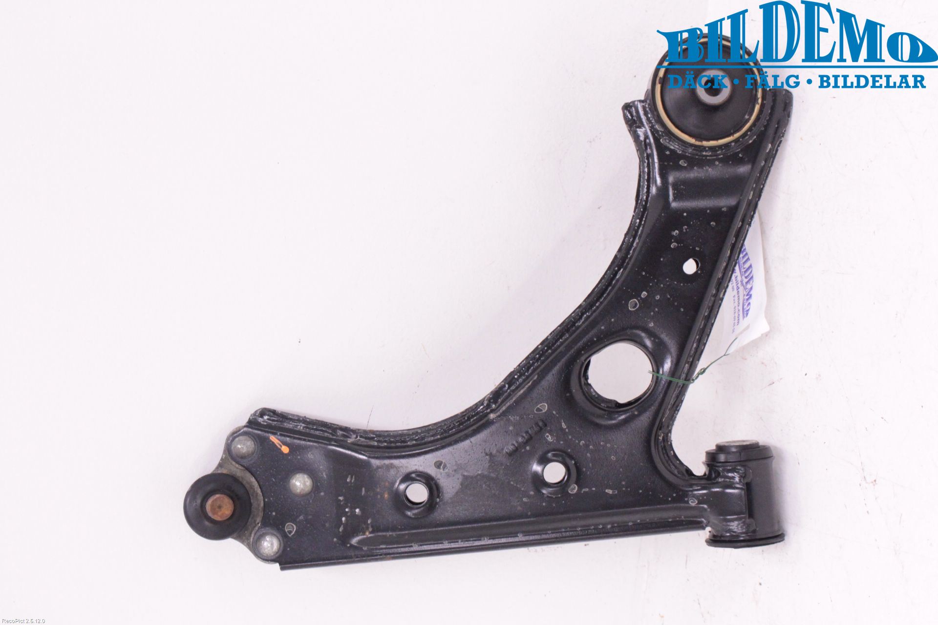 Opel CORSA E 15-19 Bärarm Fram Undre Hö