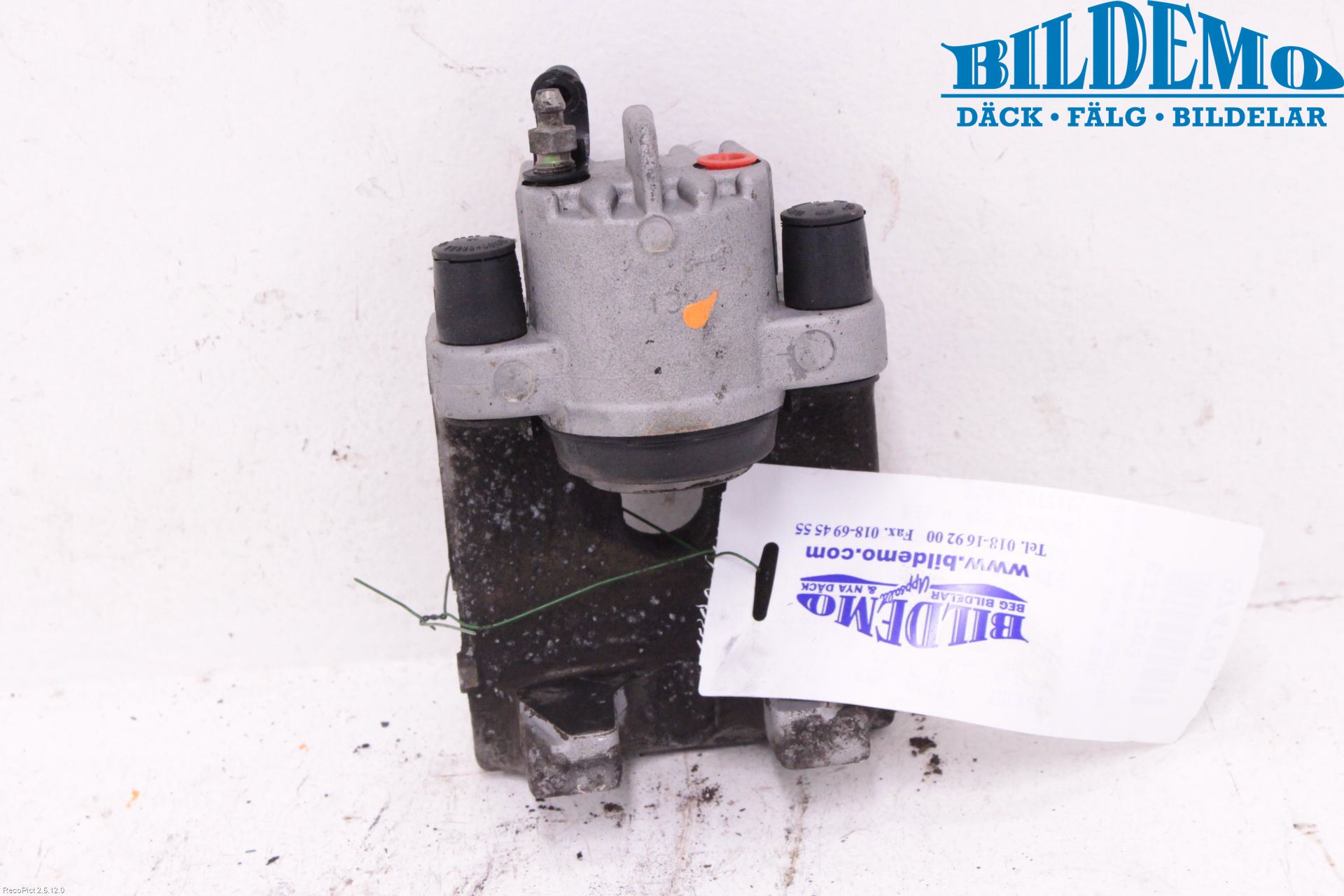 BMW 5 E60/61 Sed/Tou 02-10 Bromsok Bak Höger