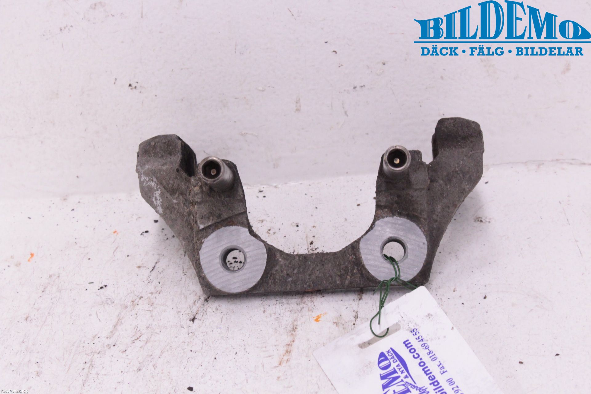 BMW 5 E60/61 Sed/Tou 02-10 Bromsokshållare