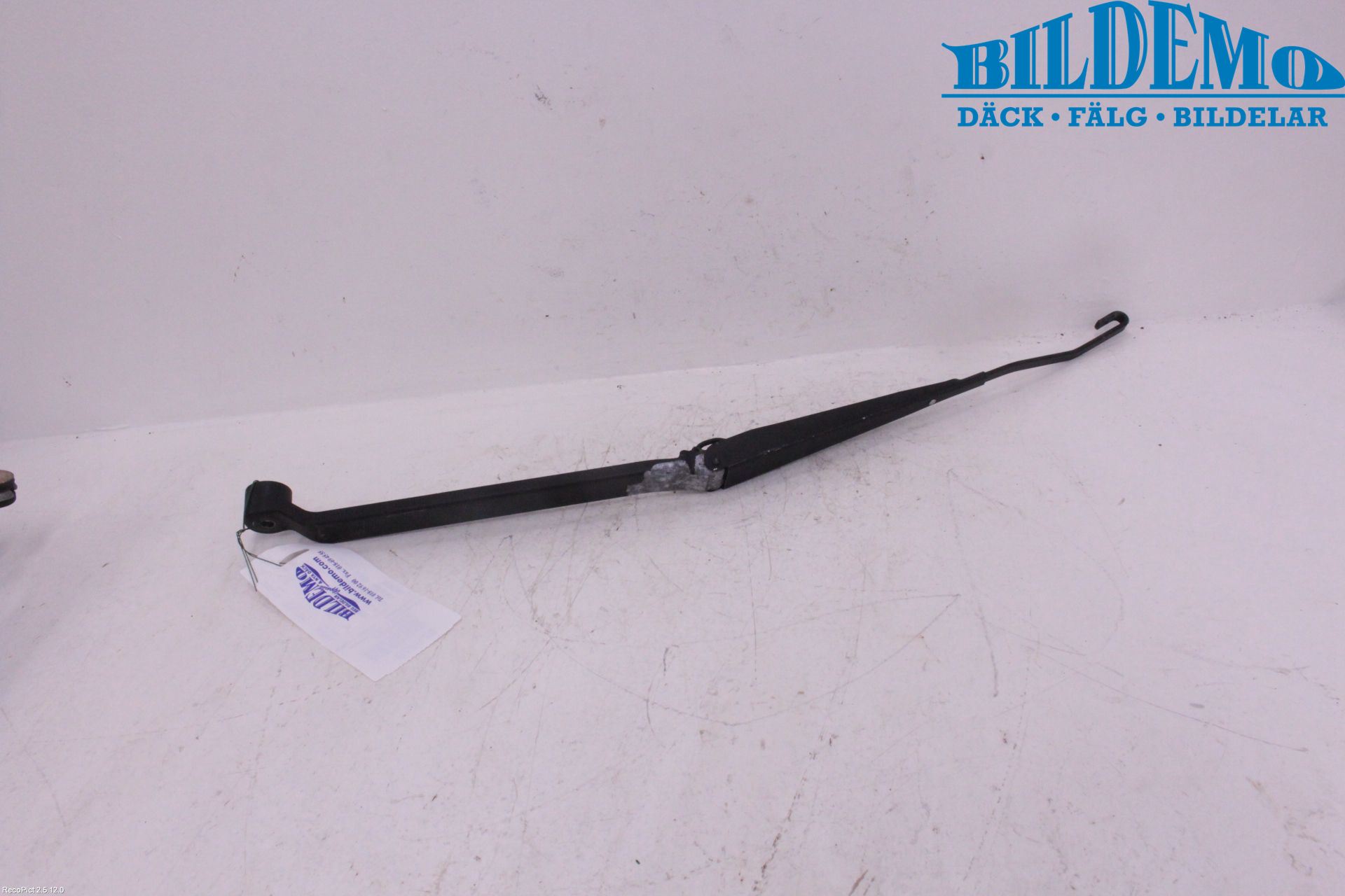 Mitsubishi OUTLANDER 01-07 Torkararm Armar Vindruta