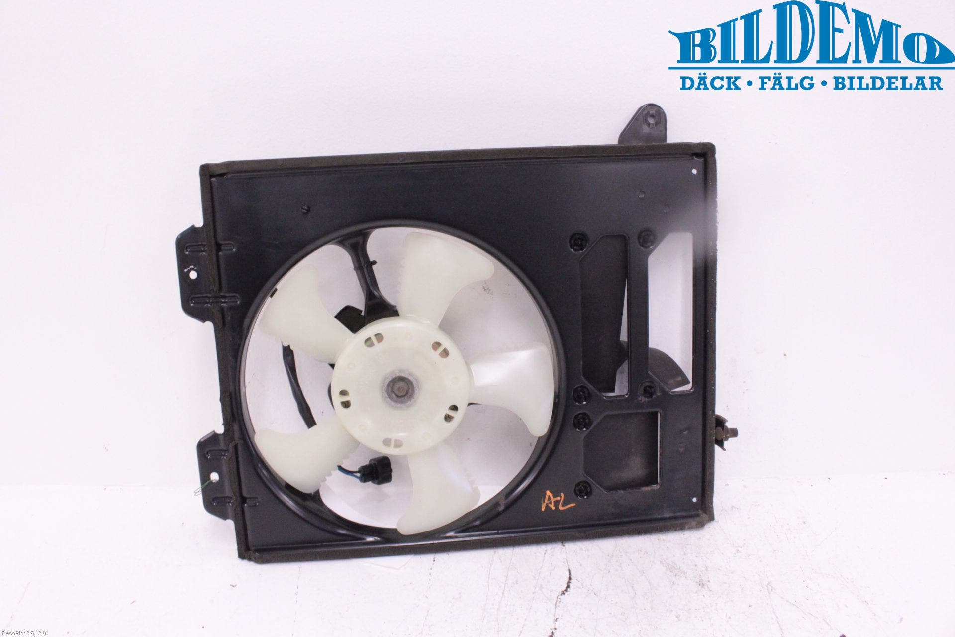 Mitsubishi OUTLANDER 01-07 Ac Kylfläkt