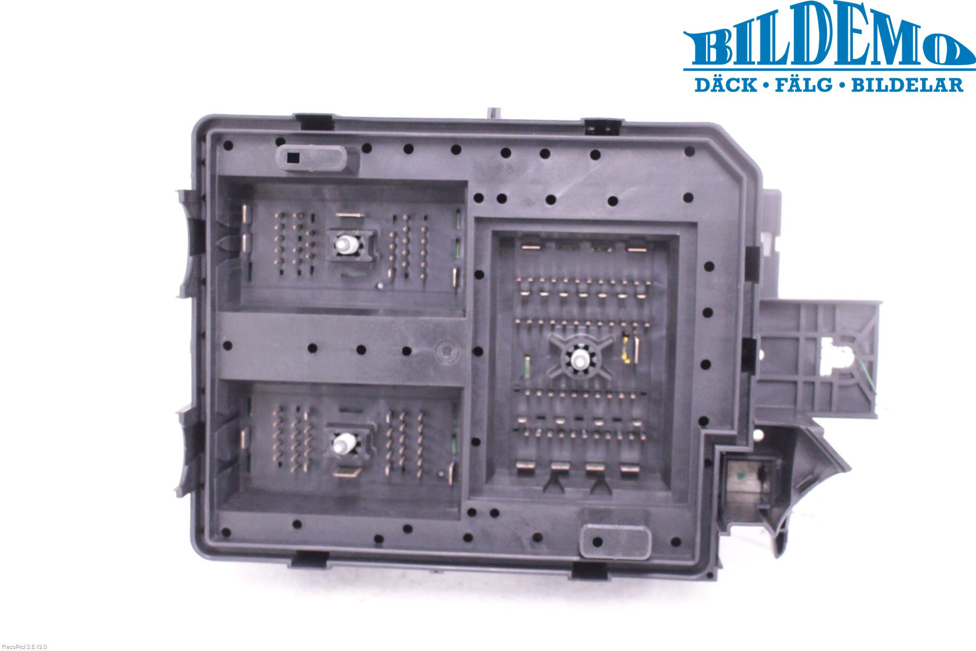 Opel CORSA E 15-19 Säkringsdosa-Elcentral