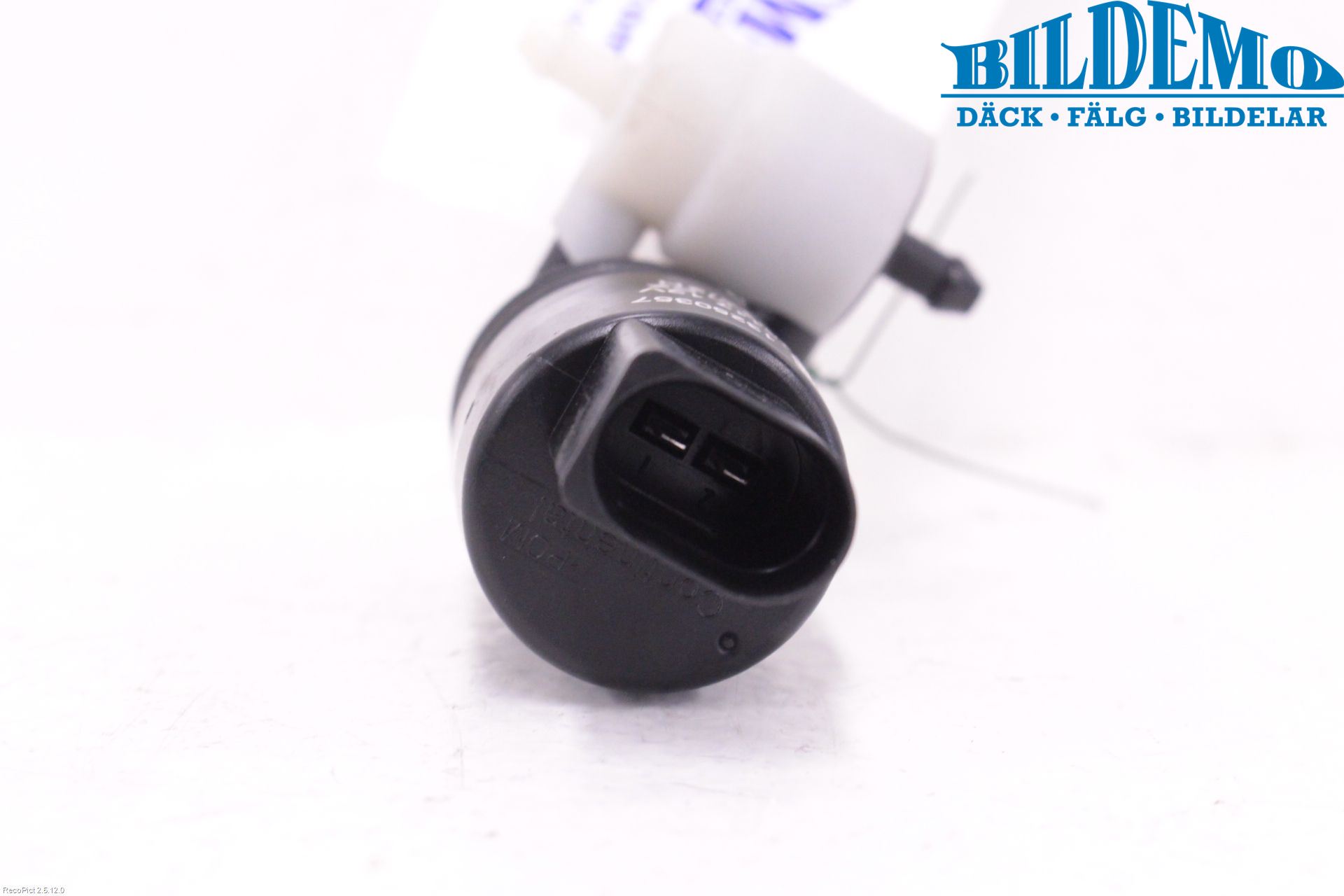 Opel CORSA E 15-19 Spolarpump Vindruta