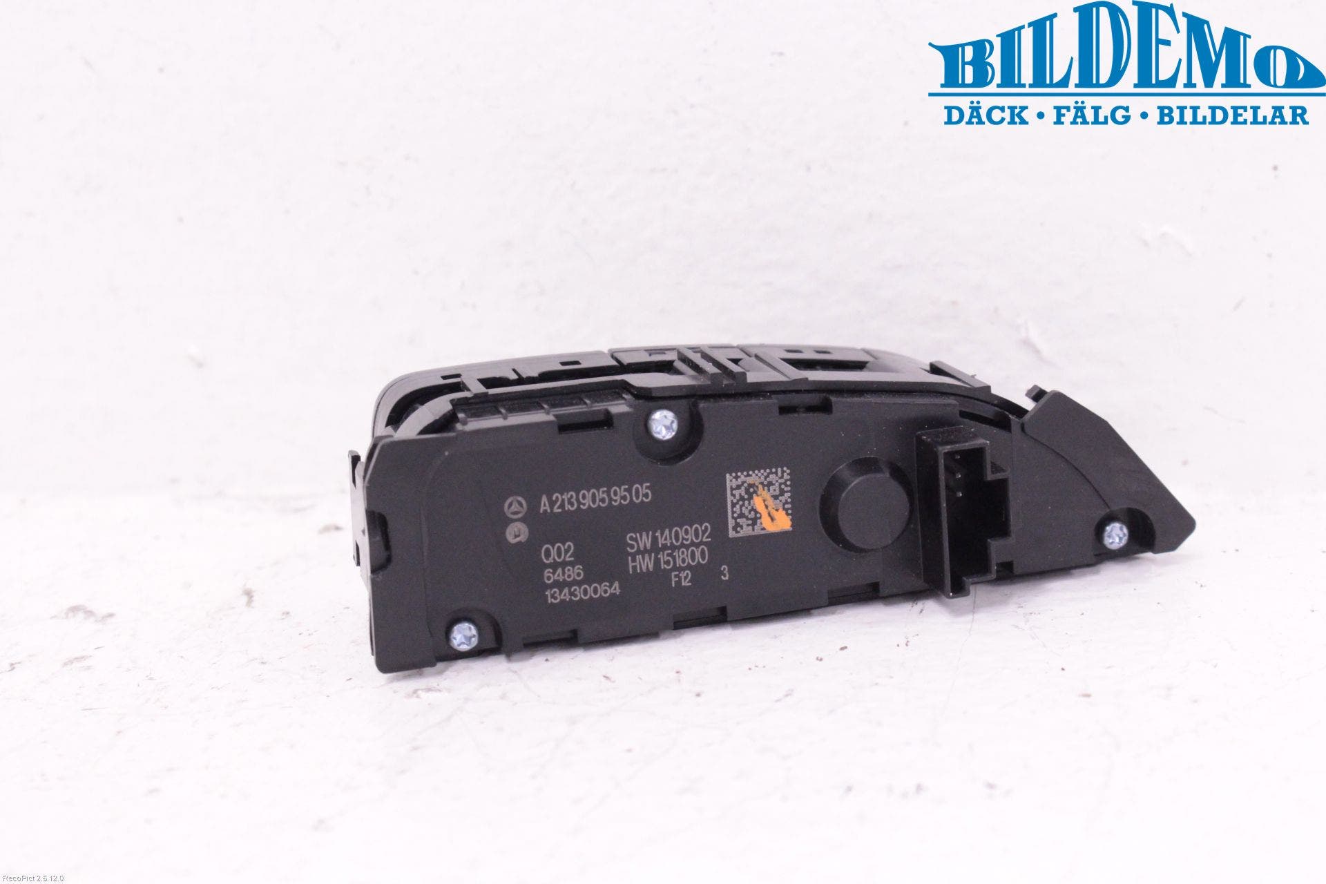 Mercedes-Benz MB E-KLASS (W213) 16-23 Strömställare Övrigt