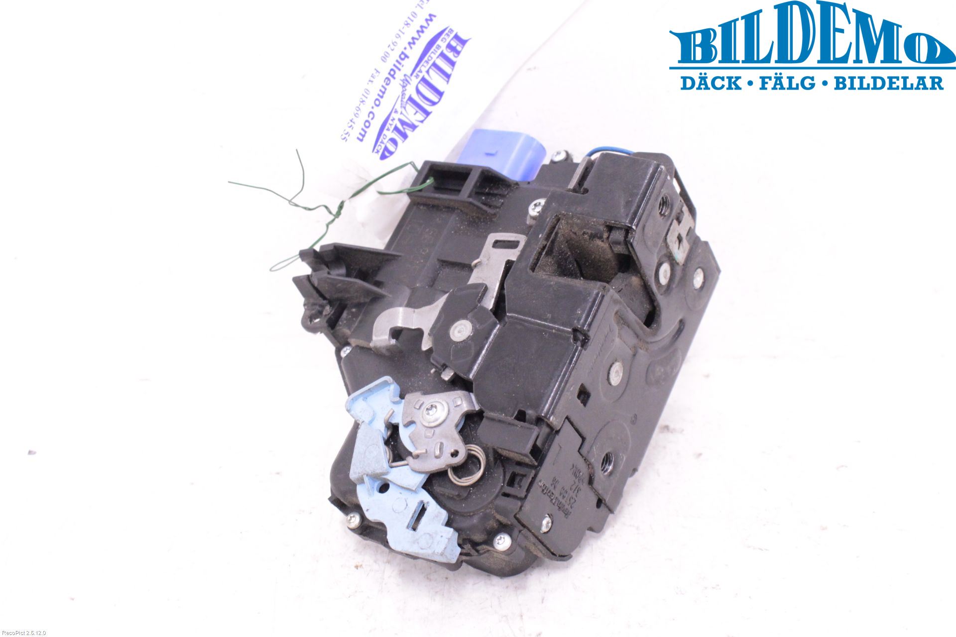 Volkswagen VW CADDY      04-10 Låskista-Dörrlås