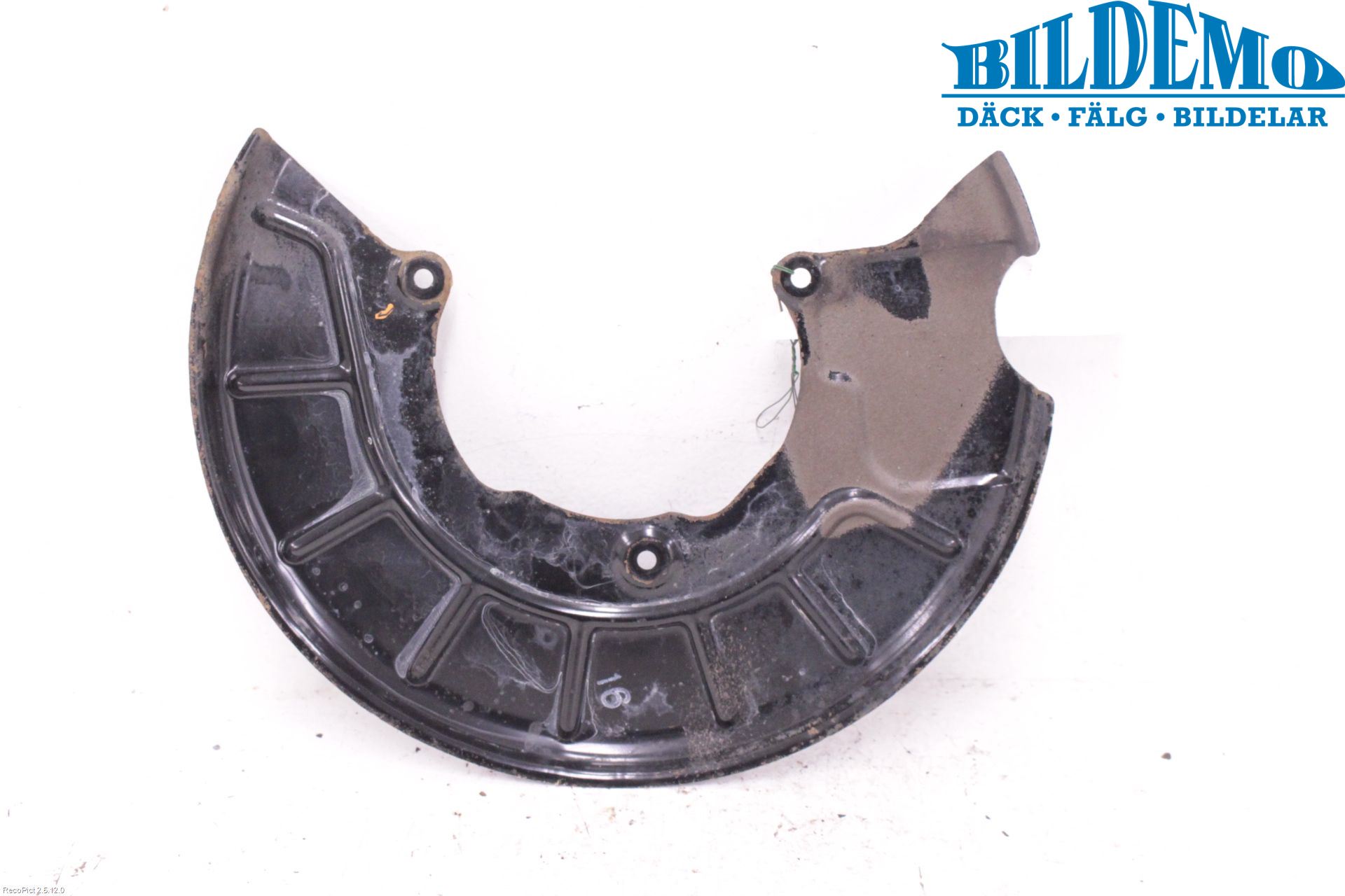 Skoda YETI Bromssköld Fram