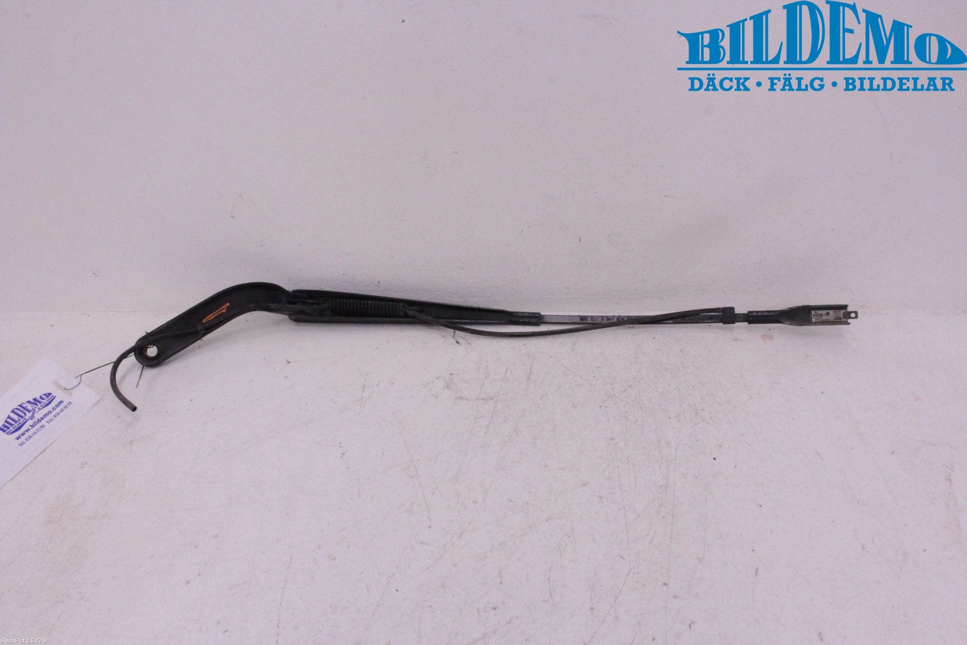 Mercedes-Benz MB SPRINTER (W906) 06-18 Torkararm Armar Vindruta