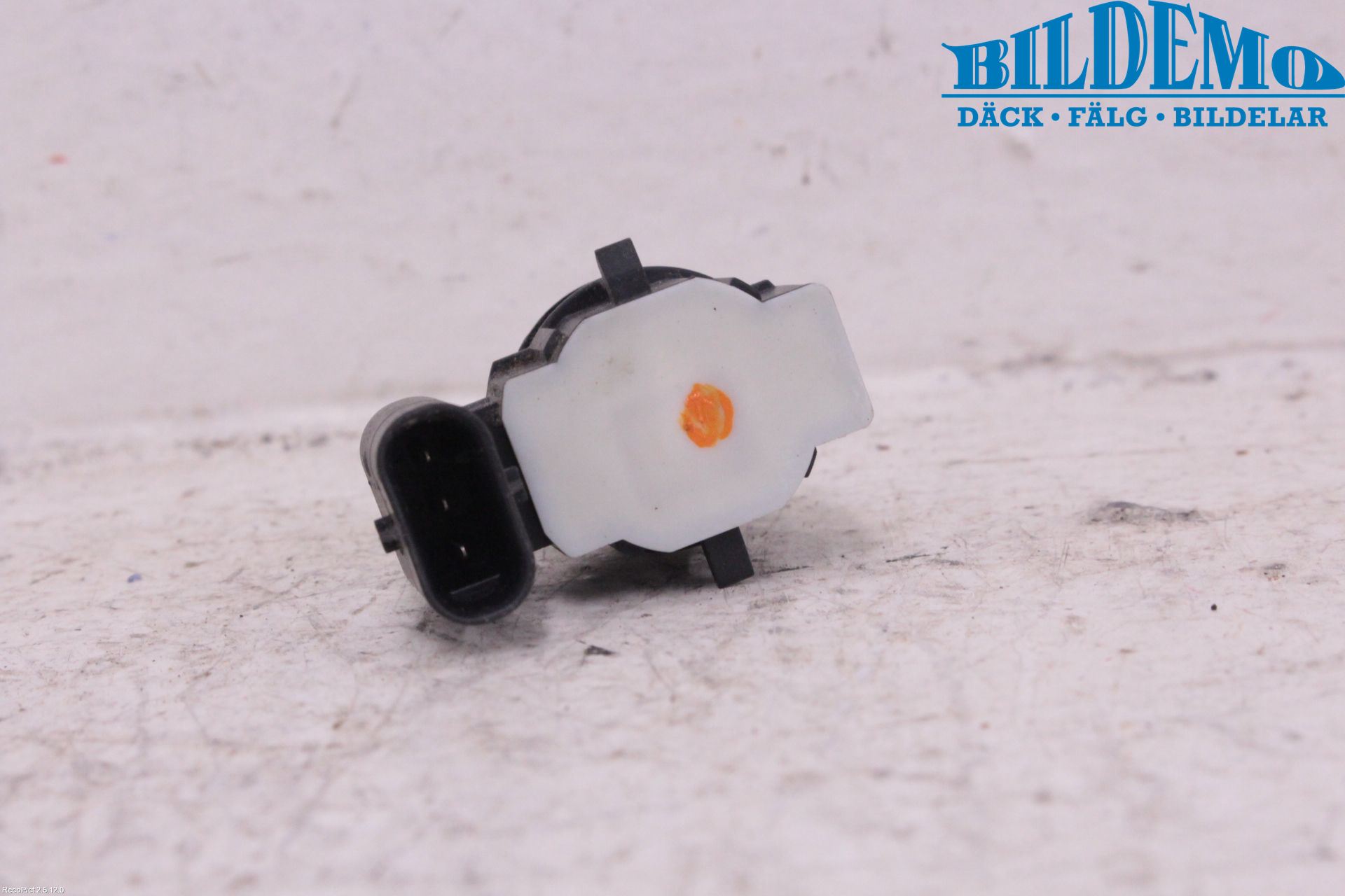BMW 1 F20/F21 11-19 Parkeringshjälp Backsensor