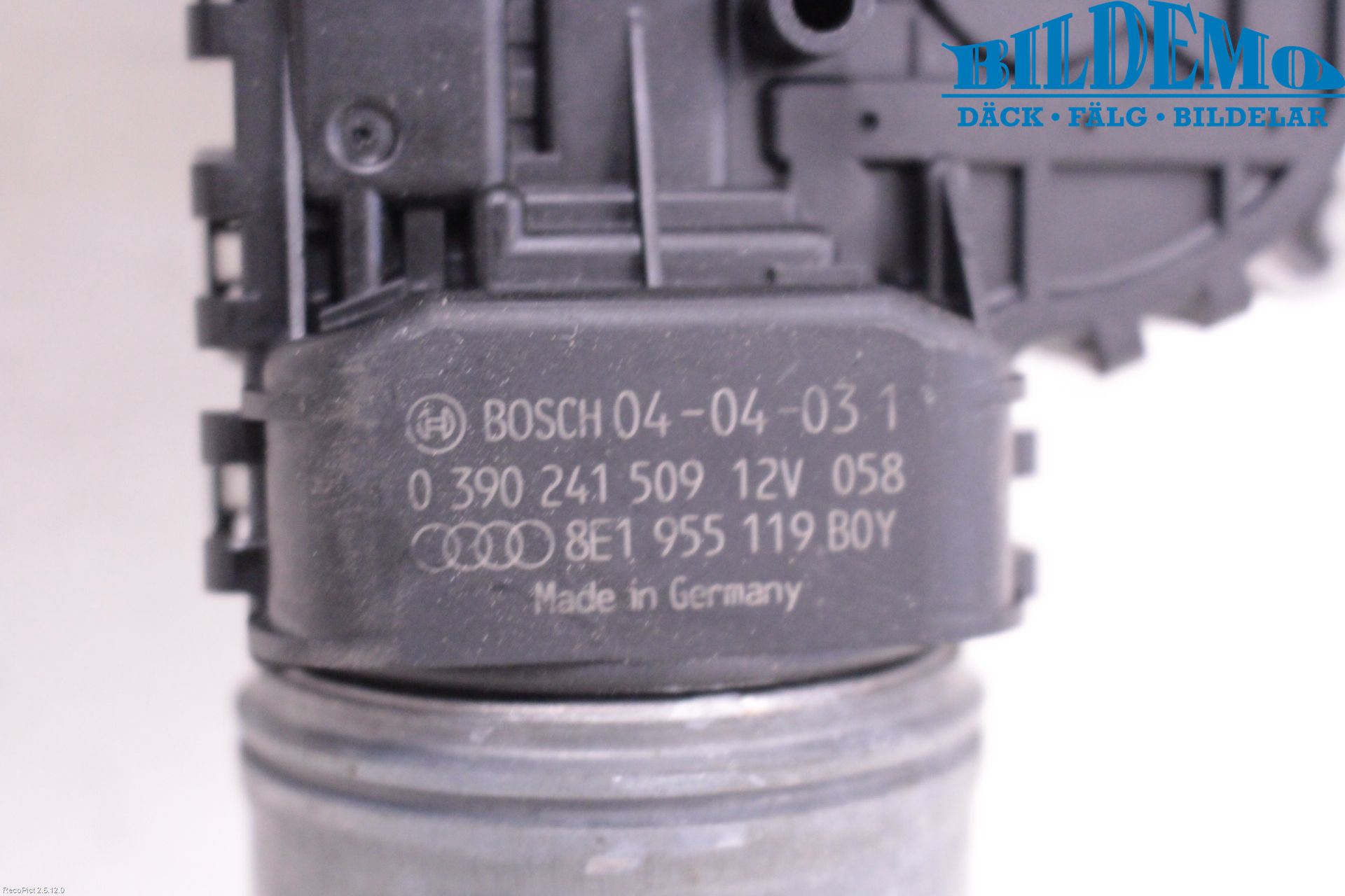 Audi A4/S4 01-05 Torkarmotor Vindruta