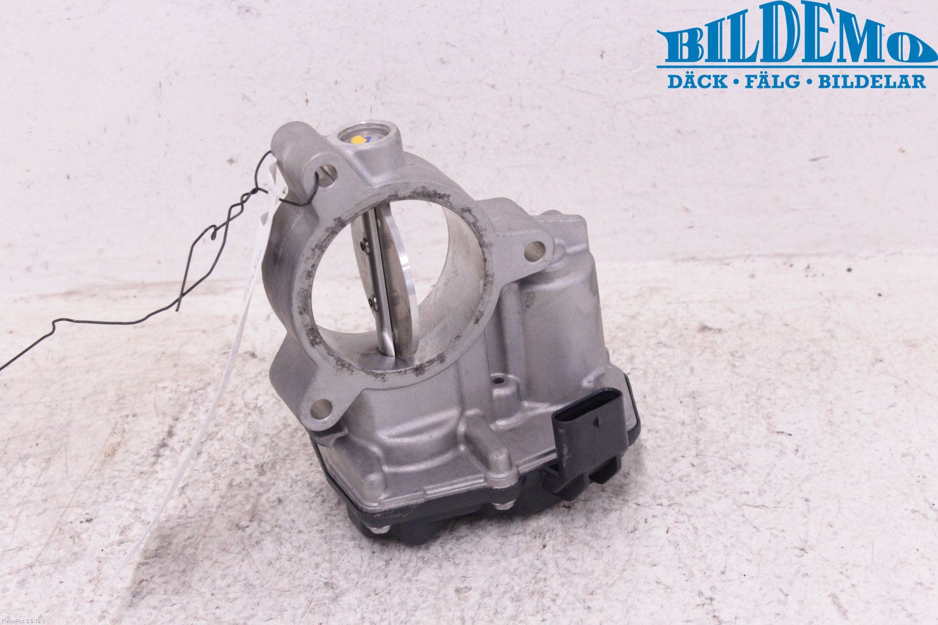 Mercedes-Benz MB E-KLASS (W213) 16-23 Injspjällhus