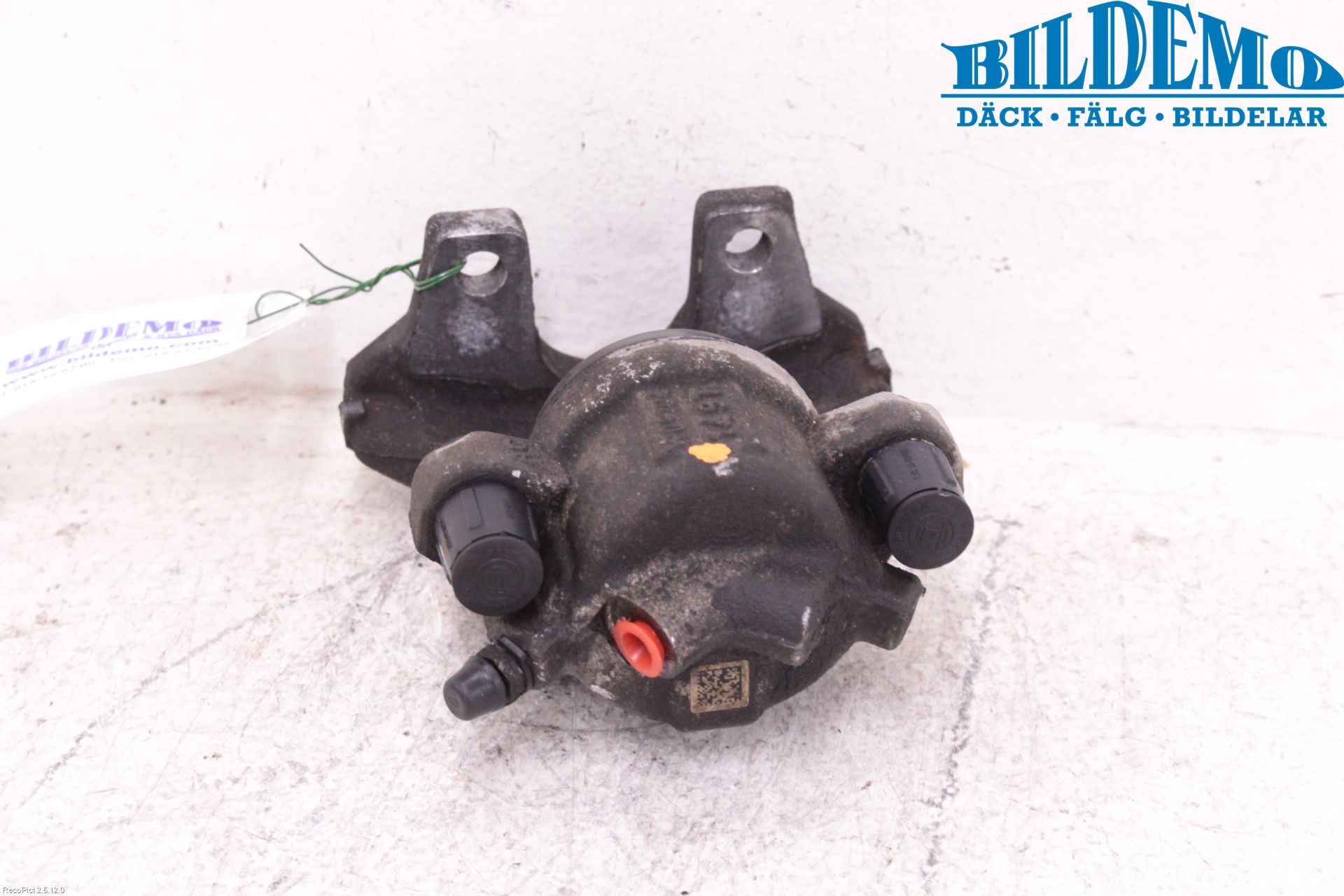 BMW 1 F20/F21 11-19 Bromsok Fram Vänster