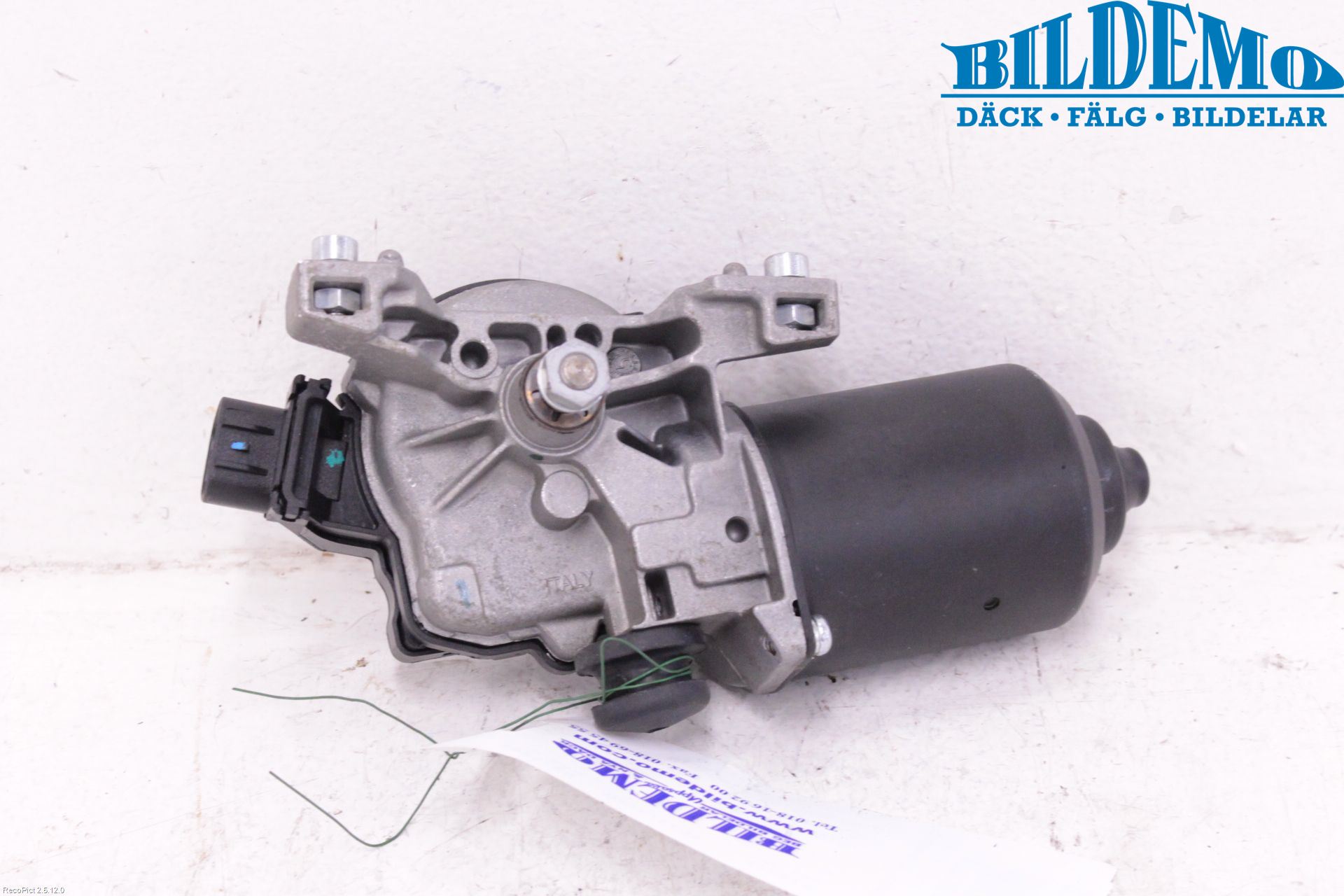 Toyota AVENSIS 03-06 Torkarmotor Vindruta