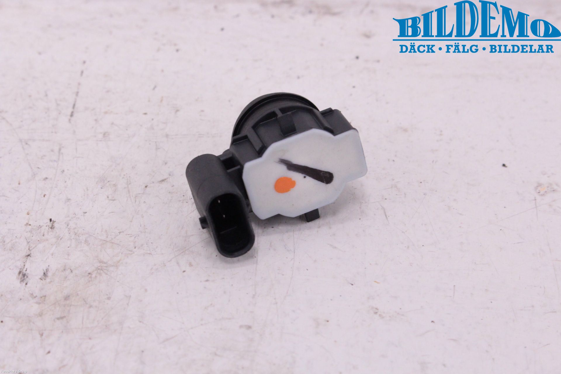 BMW 1 F20/F21 11-19 Parkeringshjälp Backsensor