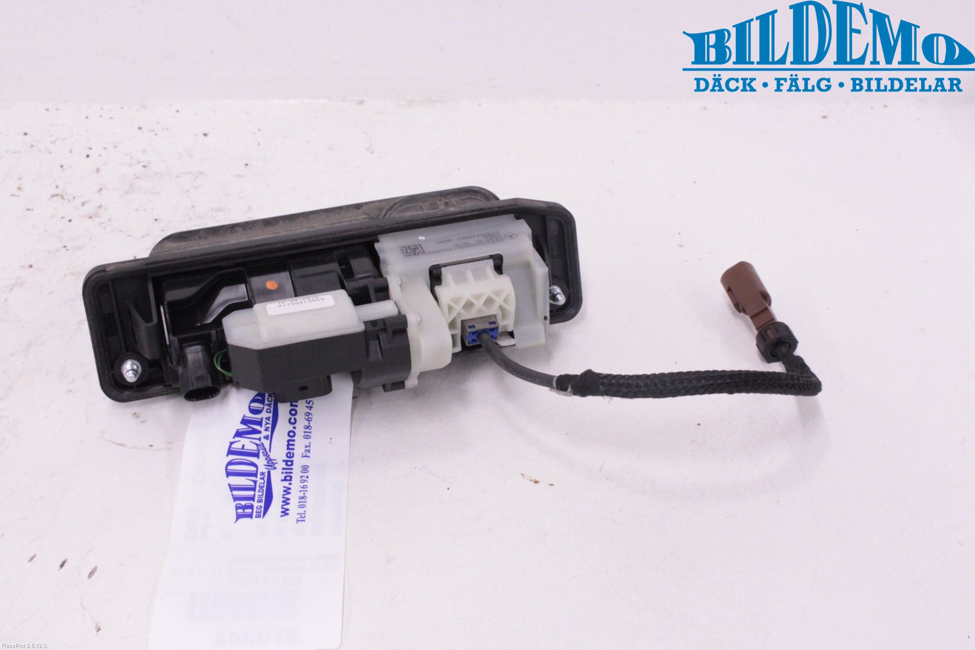 Mercedes-Benz MB E-KLASS (W213) 16-23 Bakluckehandtag