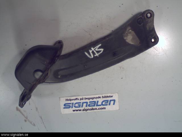 Volkswagen VW PASSAT 05-11 Bärarm Bak Vänster