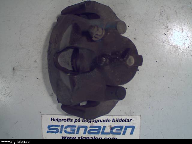 Saab 9-5     06-10 Bromsok Fram Höger