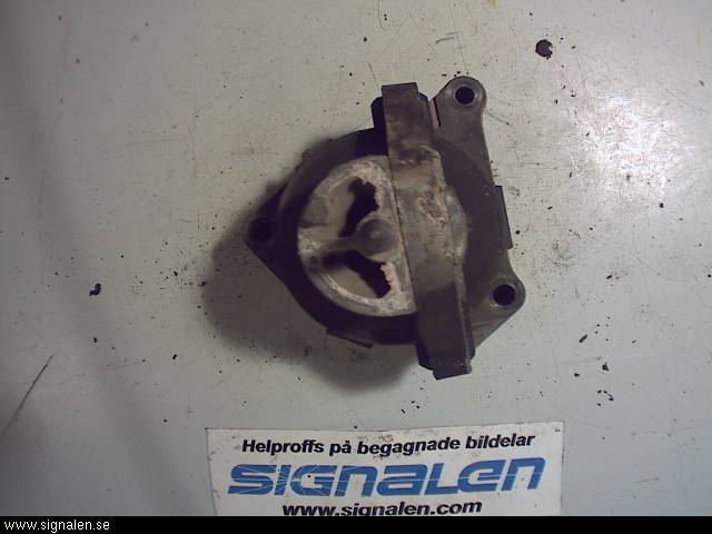 Saab 9-5     06-10 Motorkudde