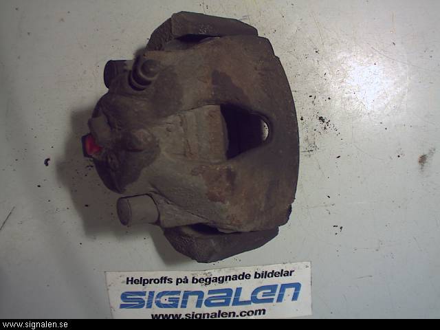 Saab 9-5     06-10 Bromsok Fram Vänster