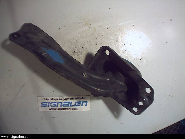 Volkswagen VW GOLF V 04-09 Bärarm Bak Höger