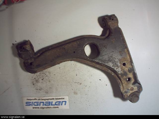 Opel ASTRA H 04-12 Bärarm Fram Undre Vä