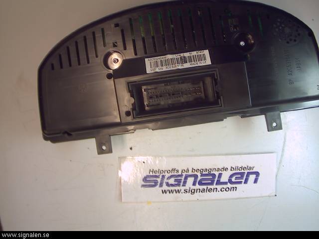 Volkswagen VW PASSAT 05-11 Instrument Komb