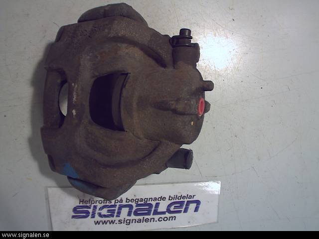 Saab 9-3 VER 2 Bromsok Fram Höger