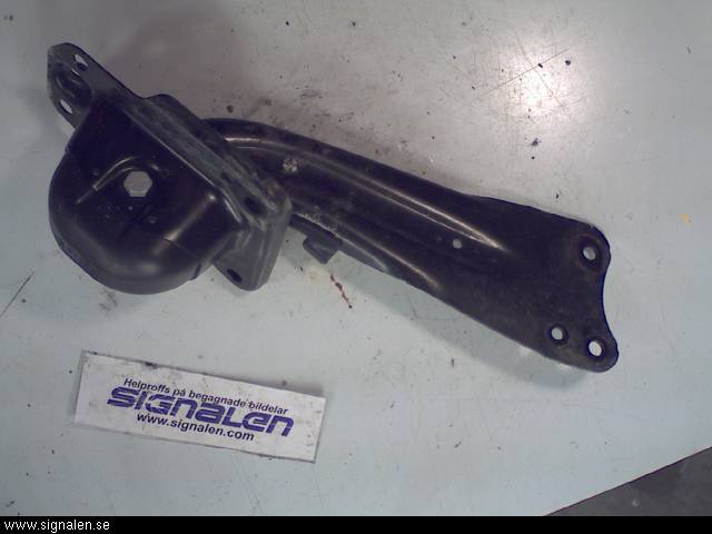Volkswagen VW GOLF PLUS/CROSS GOLF 04-14 Bärarm Bak Höger
