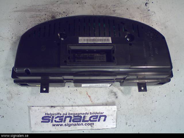 Volkswagen VW PASSAT 05-11 Instrument Komb
