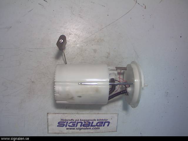Opel CORSA D 07-14 Bränslepump El