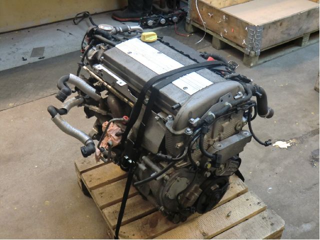 Saab 9-3 VER 2 Motor Bensin