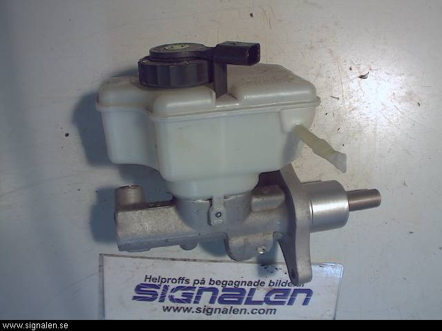 Volkswagen VW TOURAN 03-10 Broms Huvudcylinder